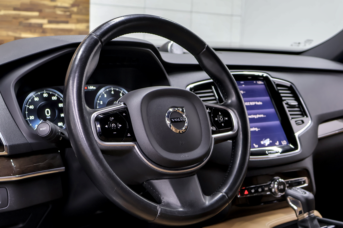 2017 Volvo XC90 Momentum - Photo 10
