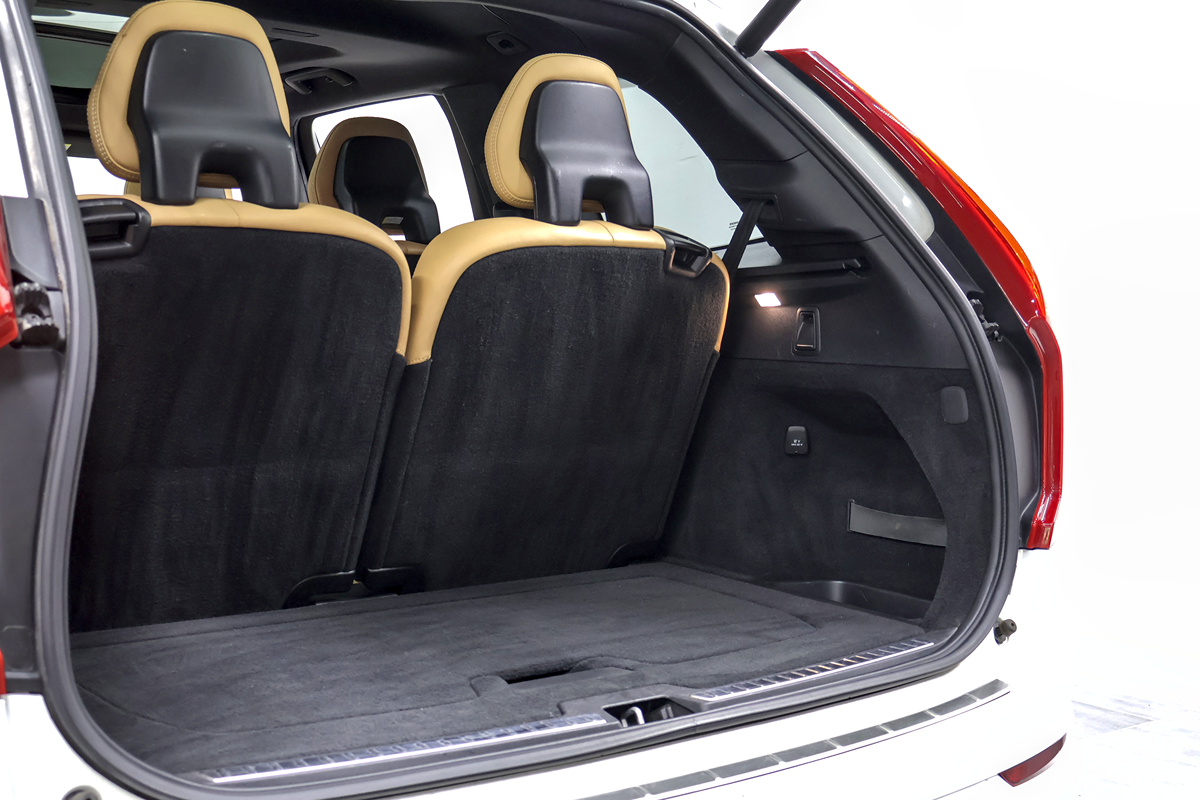 2017 Volvo XC90 Momentum - Photo 45