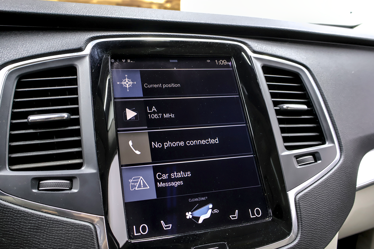 2017 Volvo XC90 Momentum - Photo 16