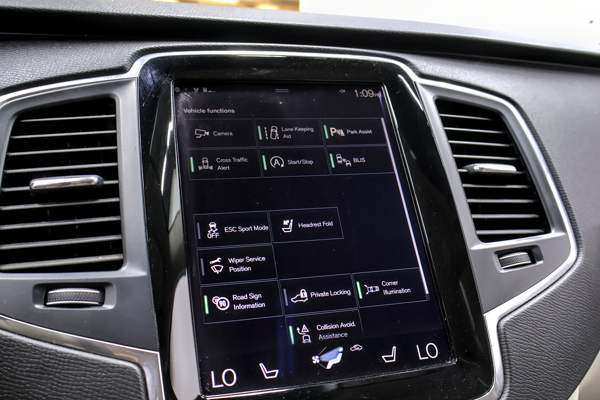 2017 Volvo XC90 Momentum - Photo 20