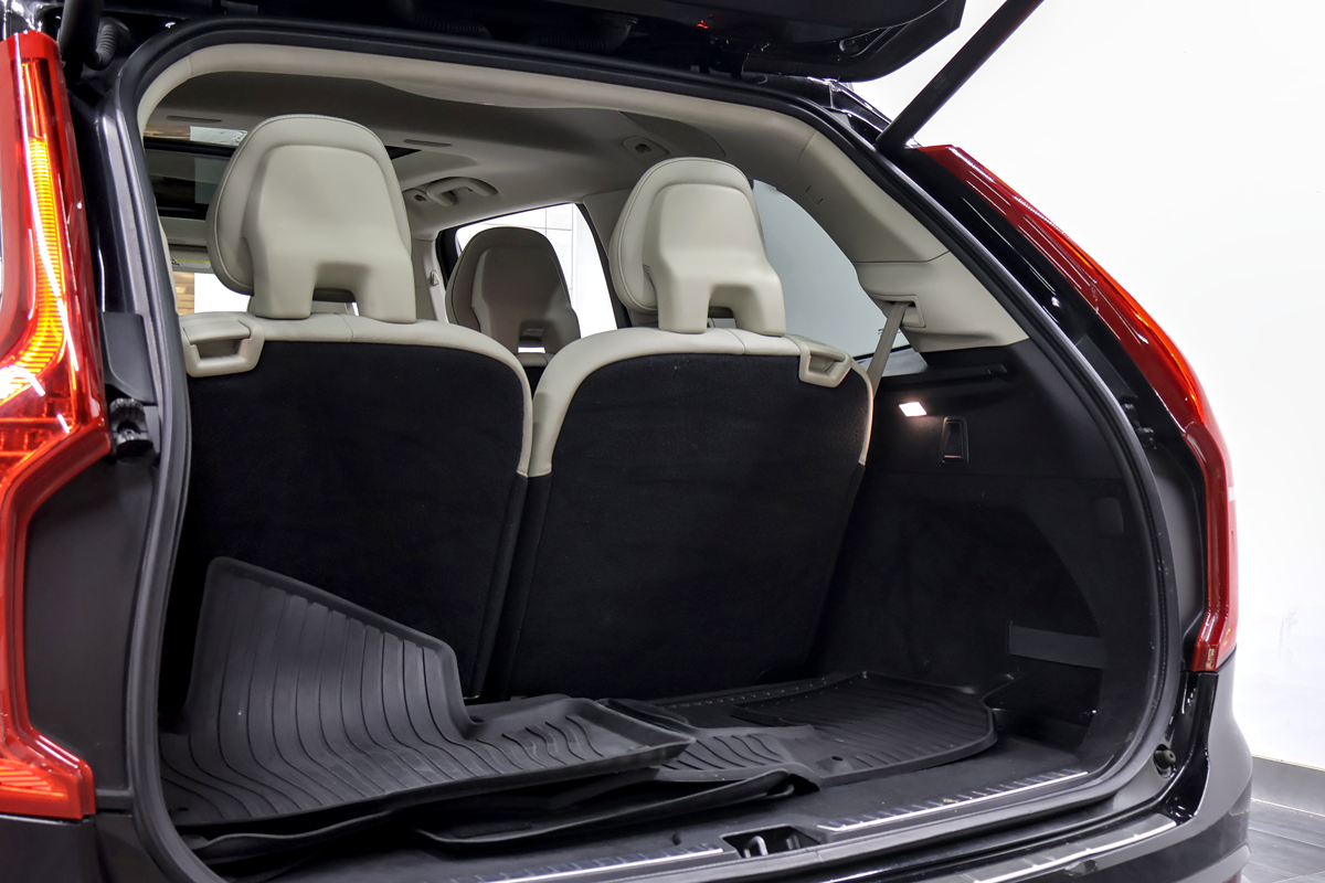 2017 Volvo XC90 Momentum - Photo 36