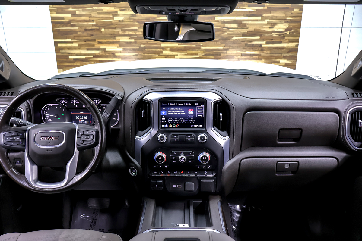 2020 GMC Sierra 1500 SLT - Photo 11
