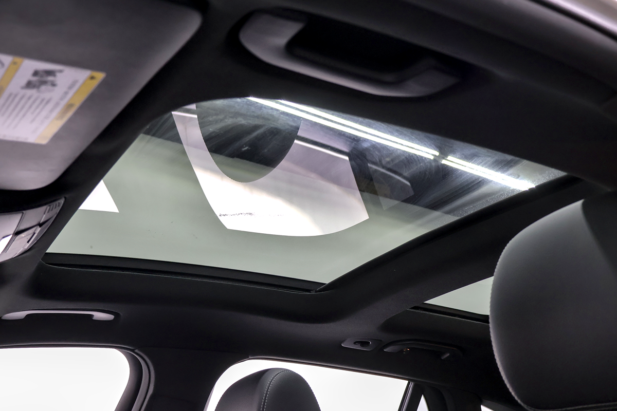 2019 Mercedes-Benz GLC GLC300 - Photo 25