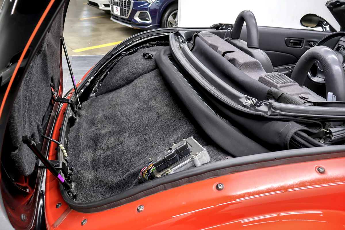 2000 Plymouth Prowler Base - Photo 33