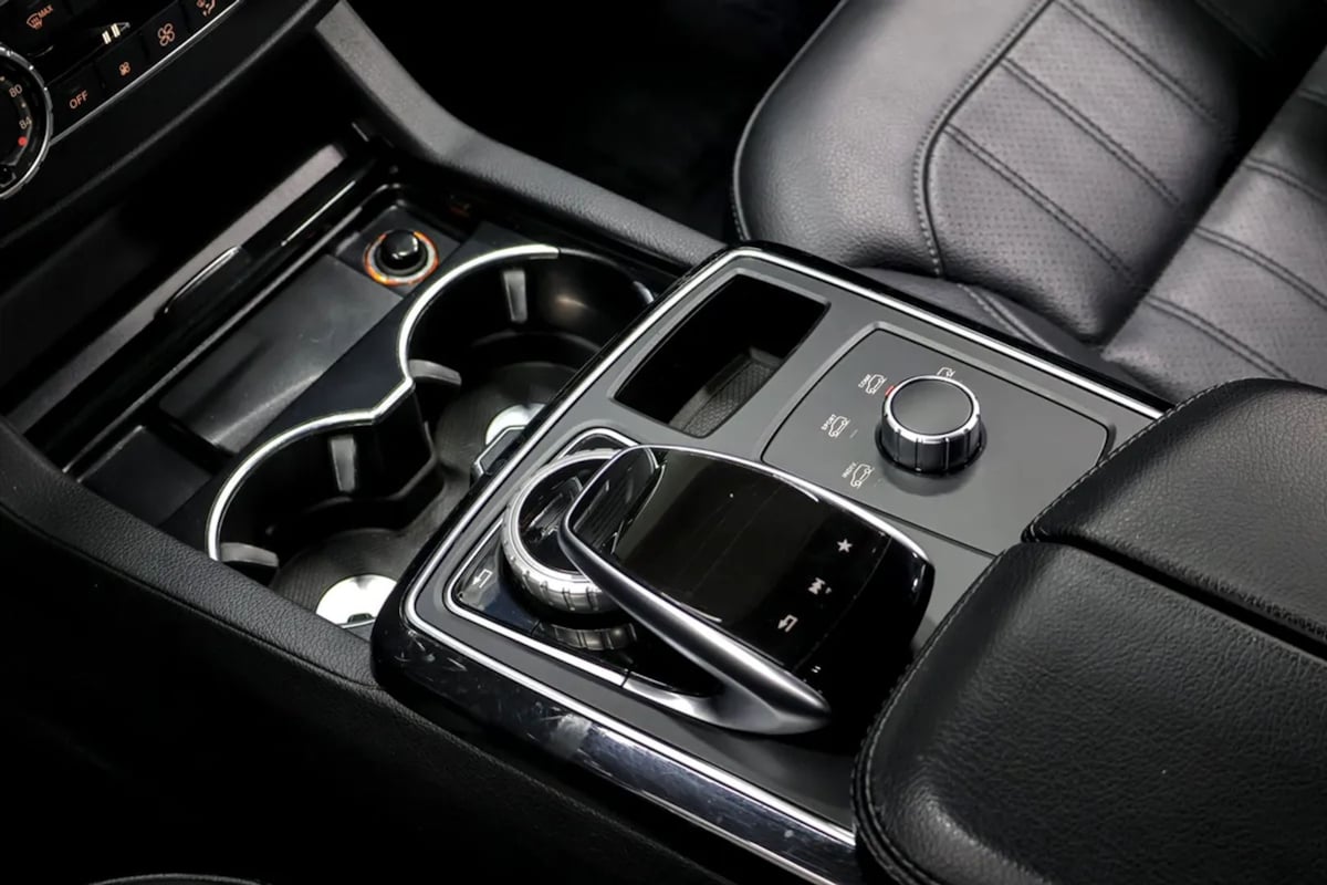 Mercedes-Benz GLE photo 17