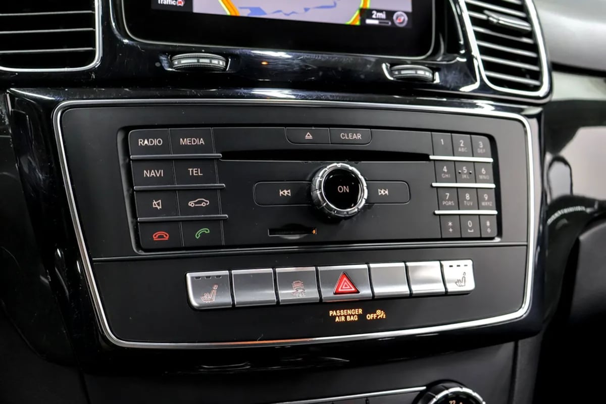 Mercedes-Benz GLE photo 19