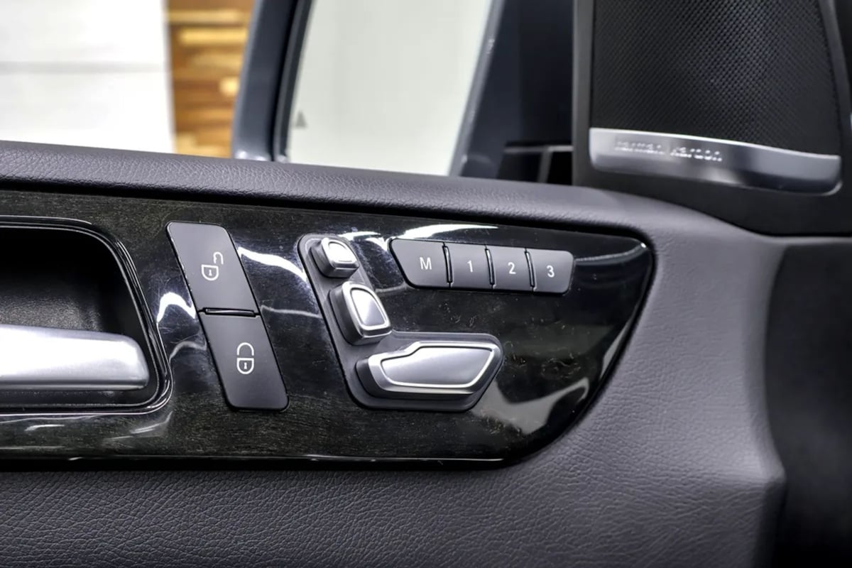 Mercedes-Benz GLE photo 32