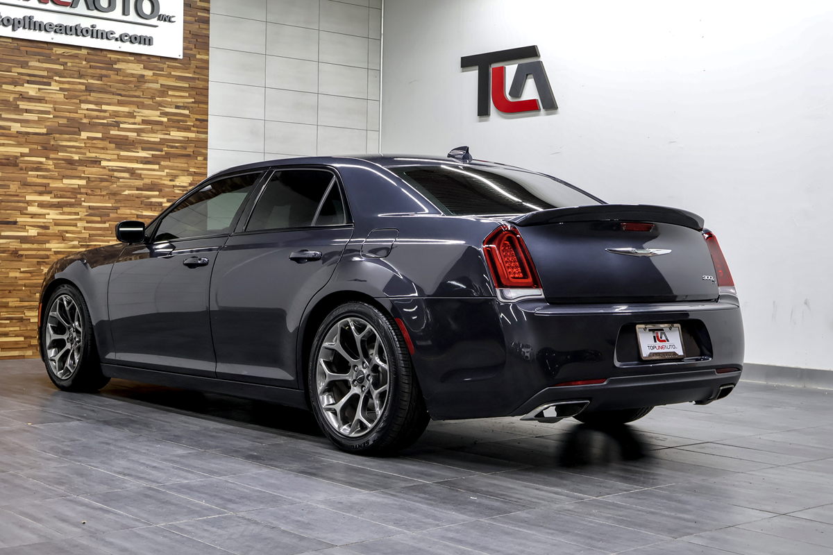 りいりい確認ページ　２６０３２６ Sold 2018 Chrysler 300 300S in Dallas