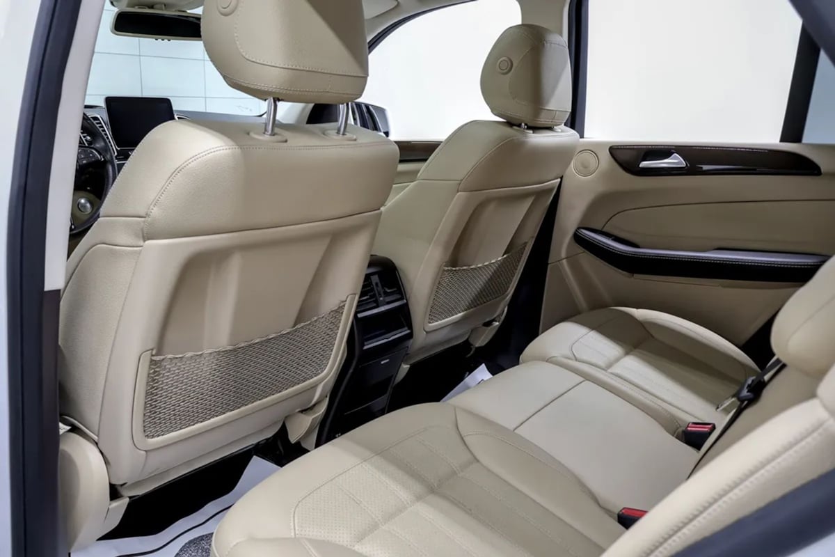 Mercedes-Benz GLE photo 32