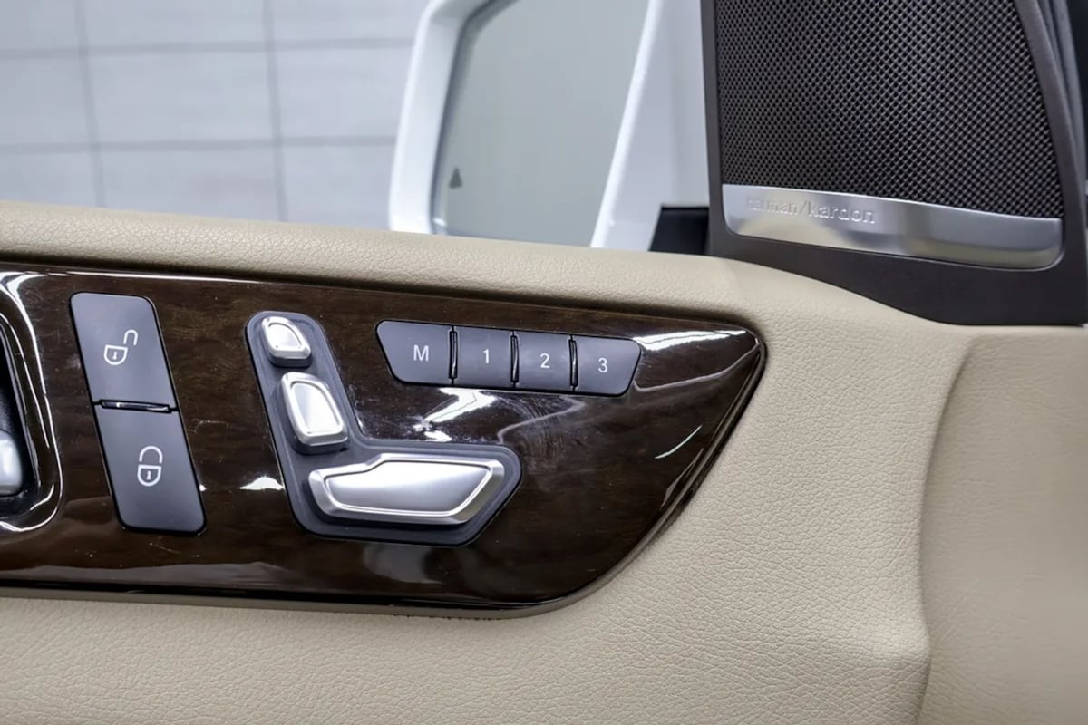 Mercedes-Benz GLE photo 33