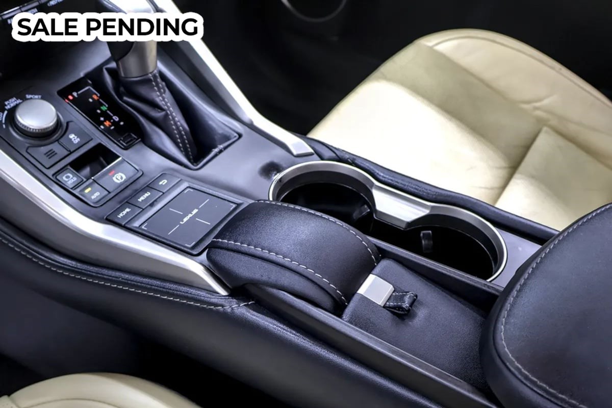2015 Lexus NX 200t - Photo 17