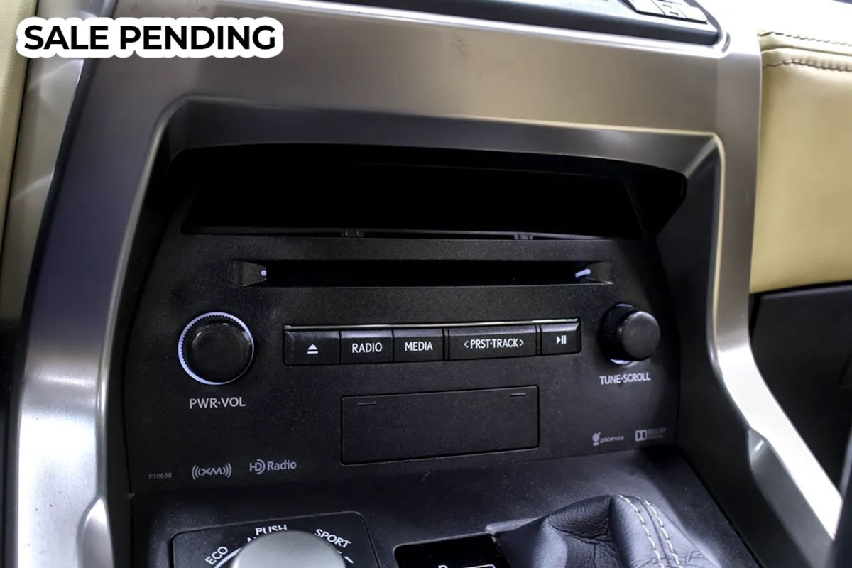 2015 Lexus NX 200t - Photo 19