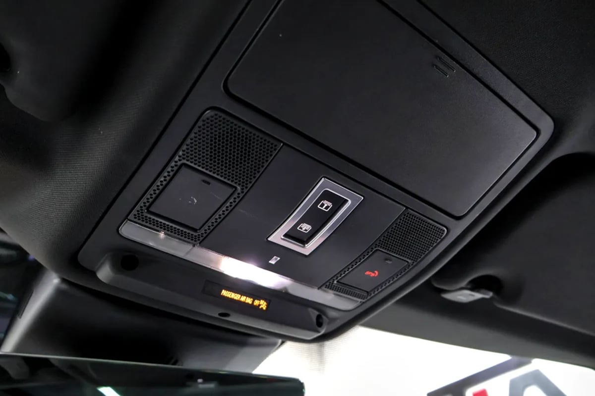 Land Rover Range Rover Evoque photo 26