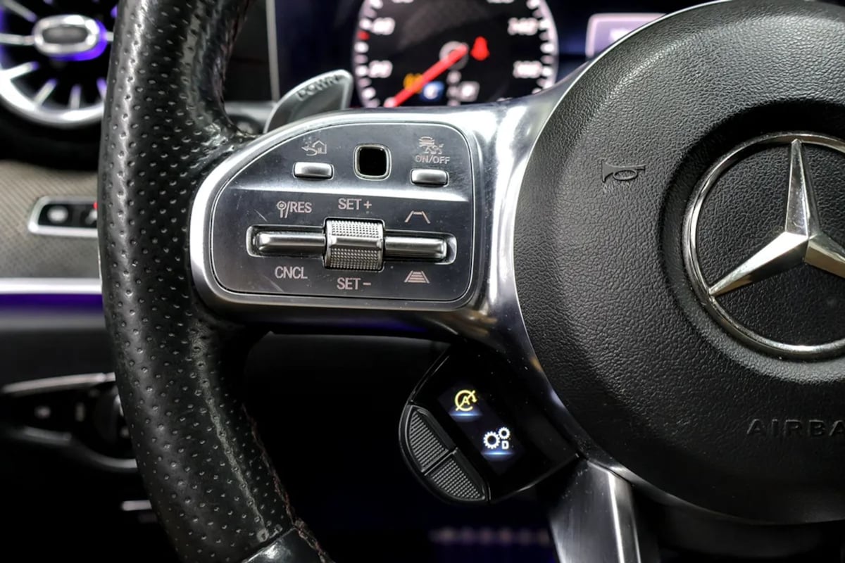 Mercedes-Benz CLS photo 14