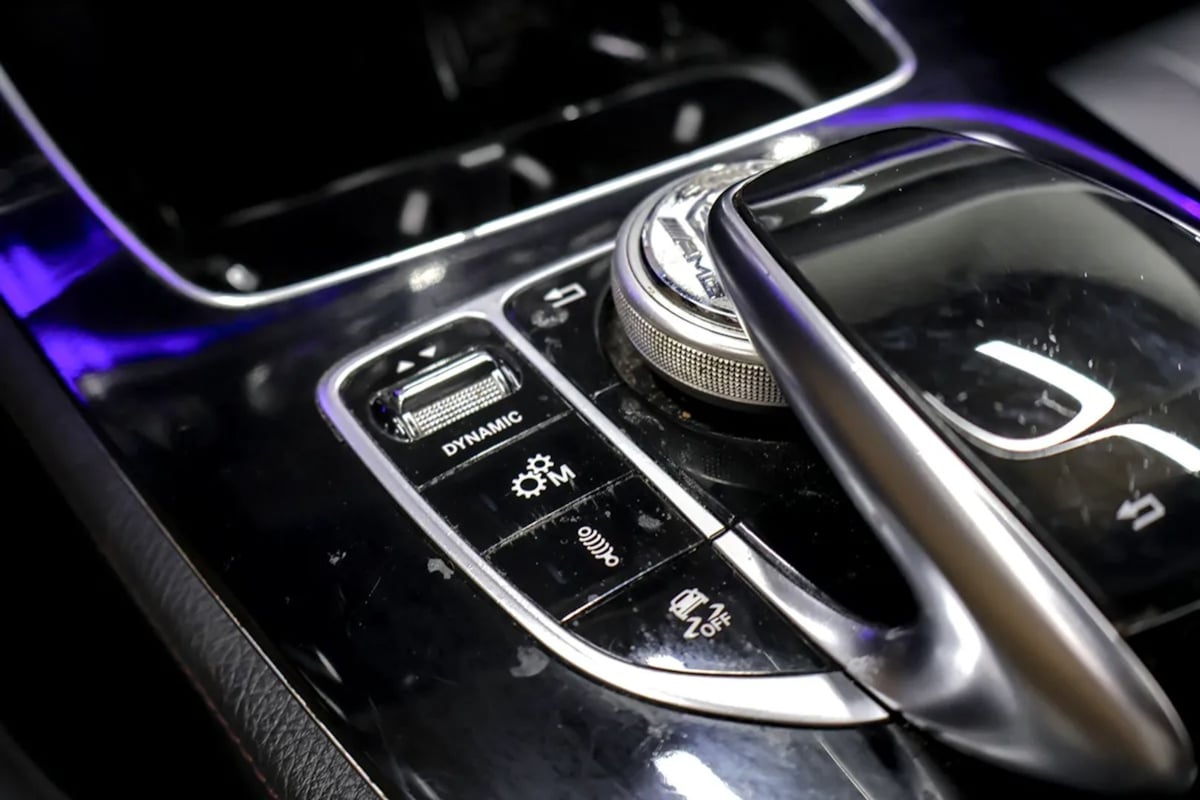 Mercedes-Benz CLS photo 18