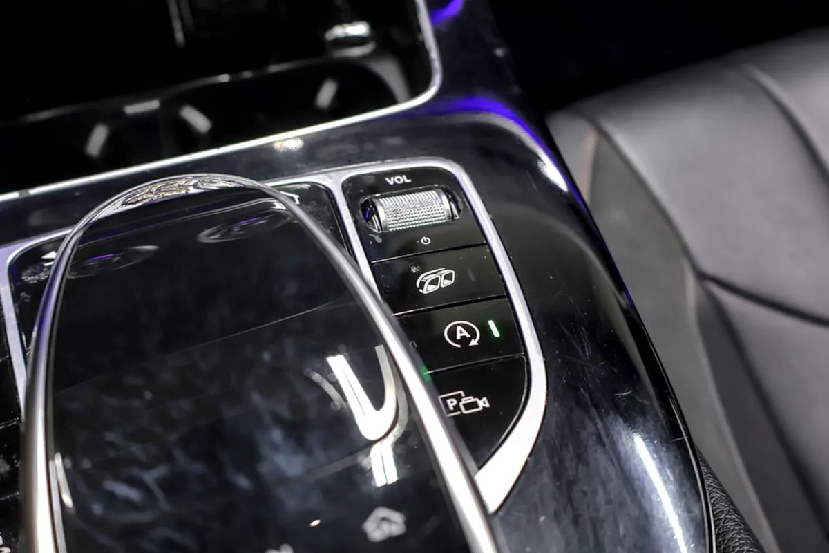 Mercedes-Benz CLS photo 19