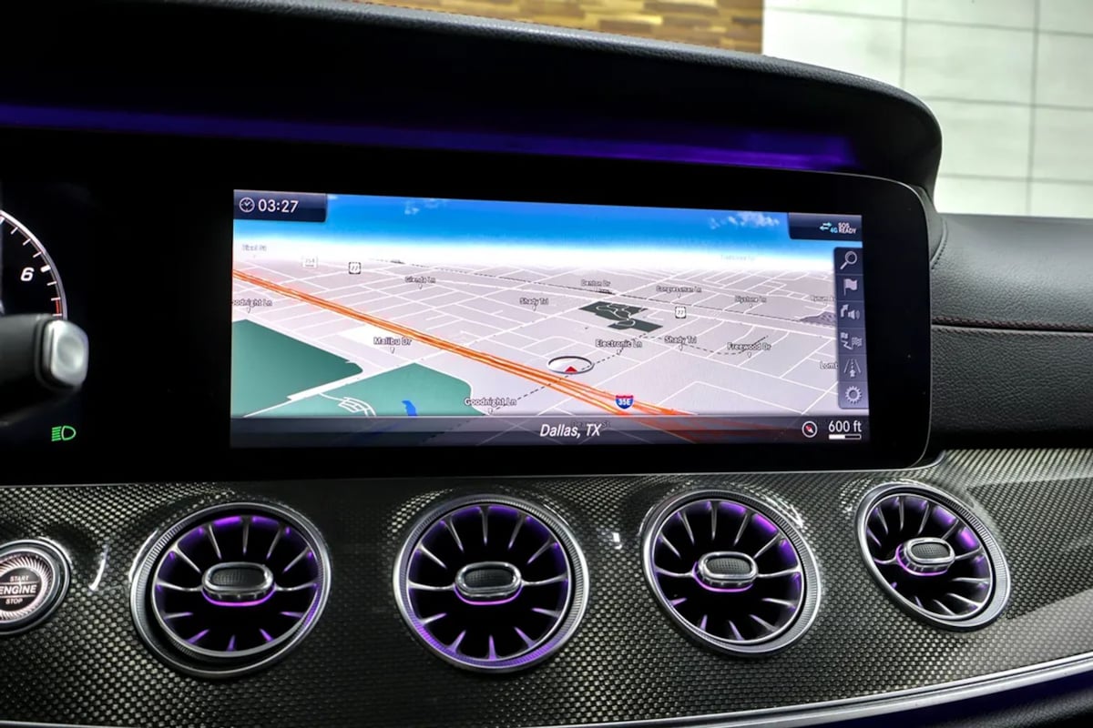 Mercedes-Benz CLS photo 21