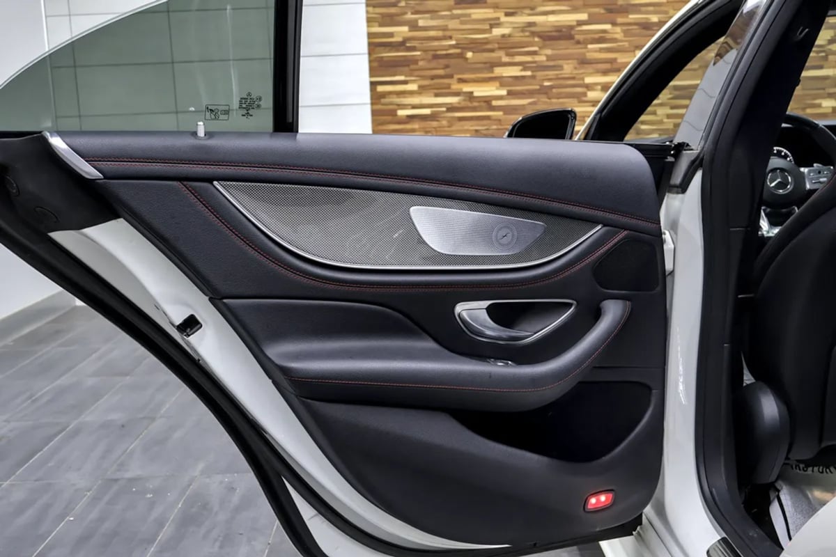 Mercedes-Benz CLS photo 38