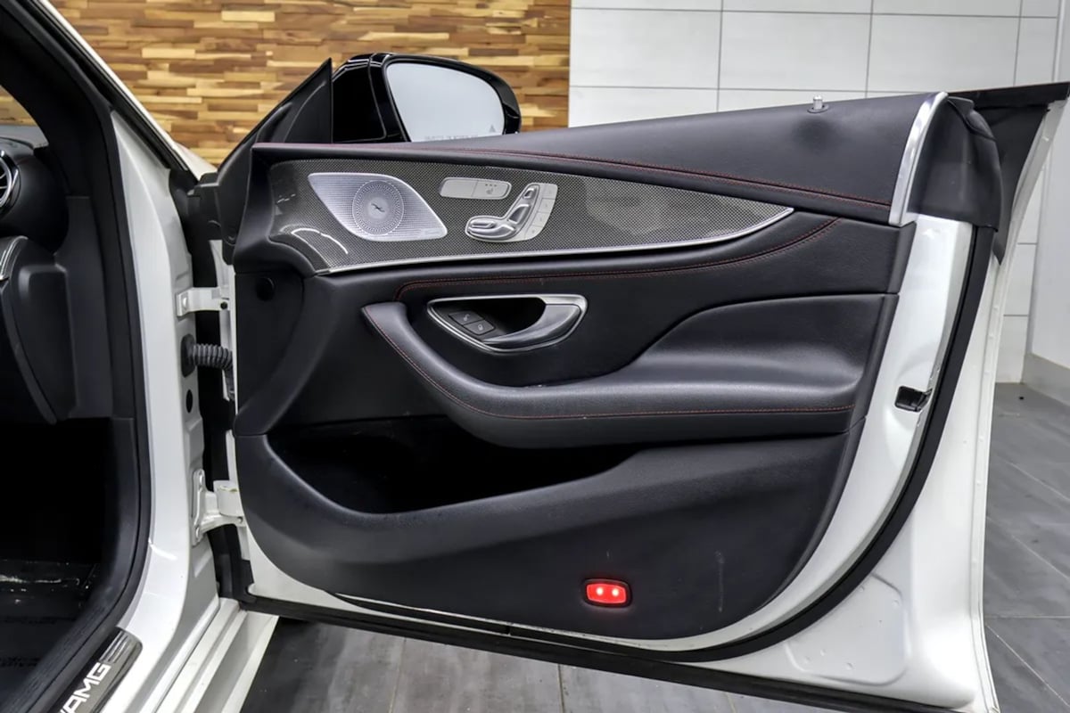 Mercedes-Benz CLS photo 40