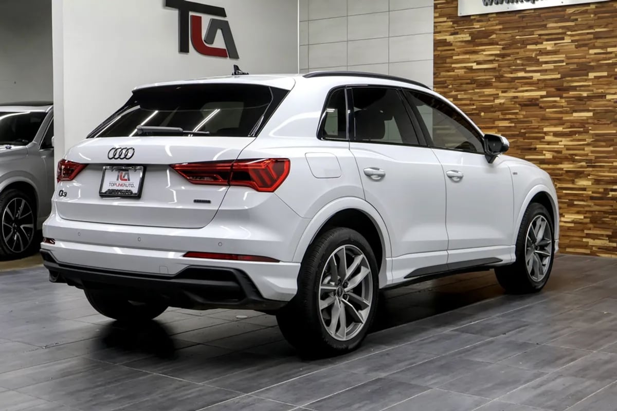 Audi Q3 photo 9