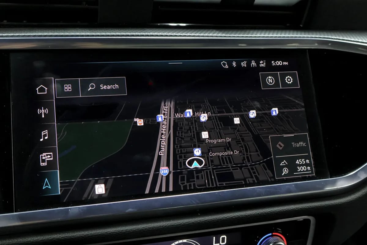 Audi Q3 photo 20