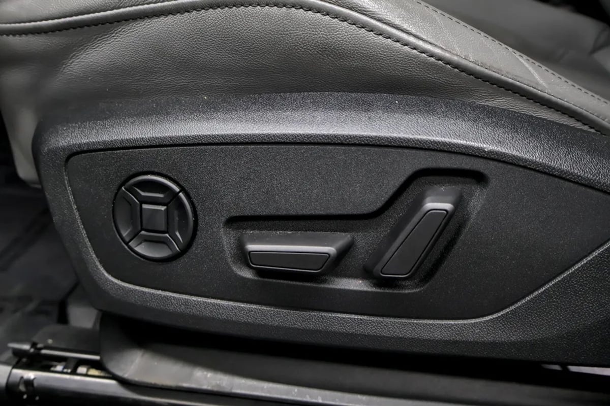 Audi Q3 photo 32