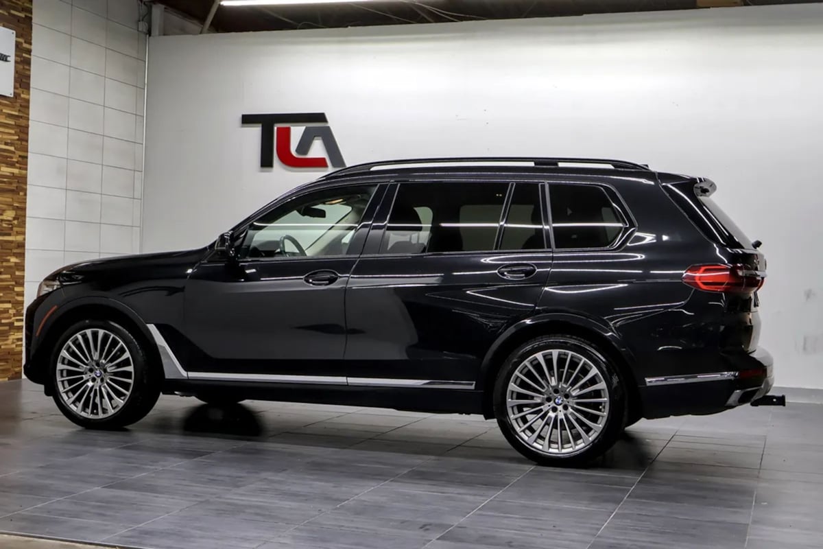 BMW X7 photo 6