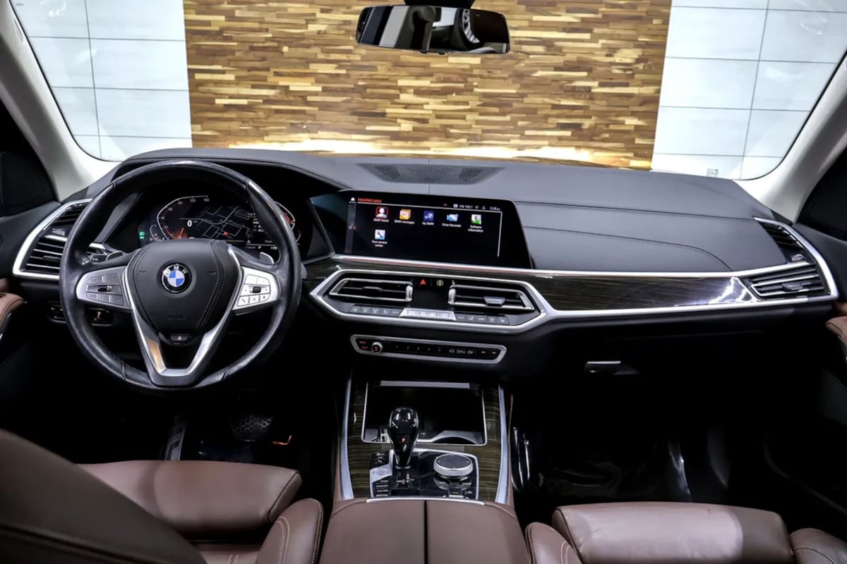 BMW X7 photo 11