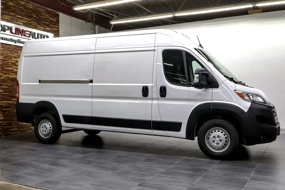 Ram Cargo Van photo 5
