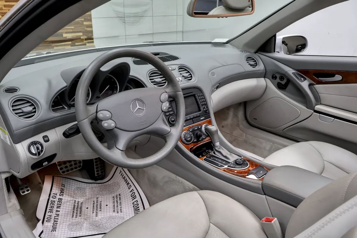 Mercedes-Benz SL500 photo 10