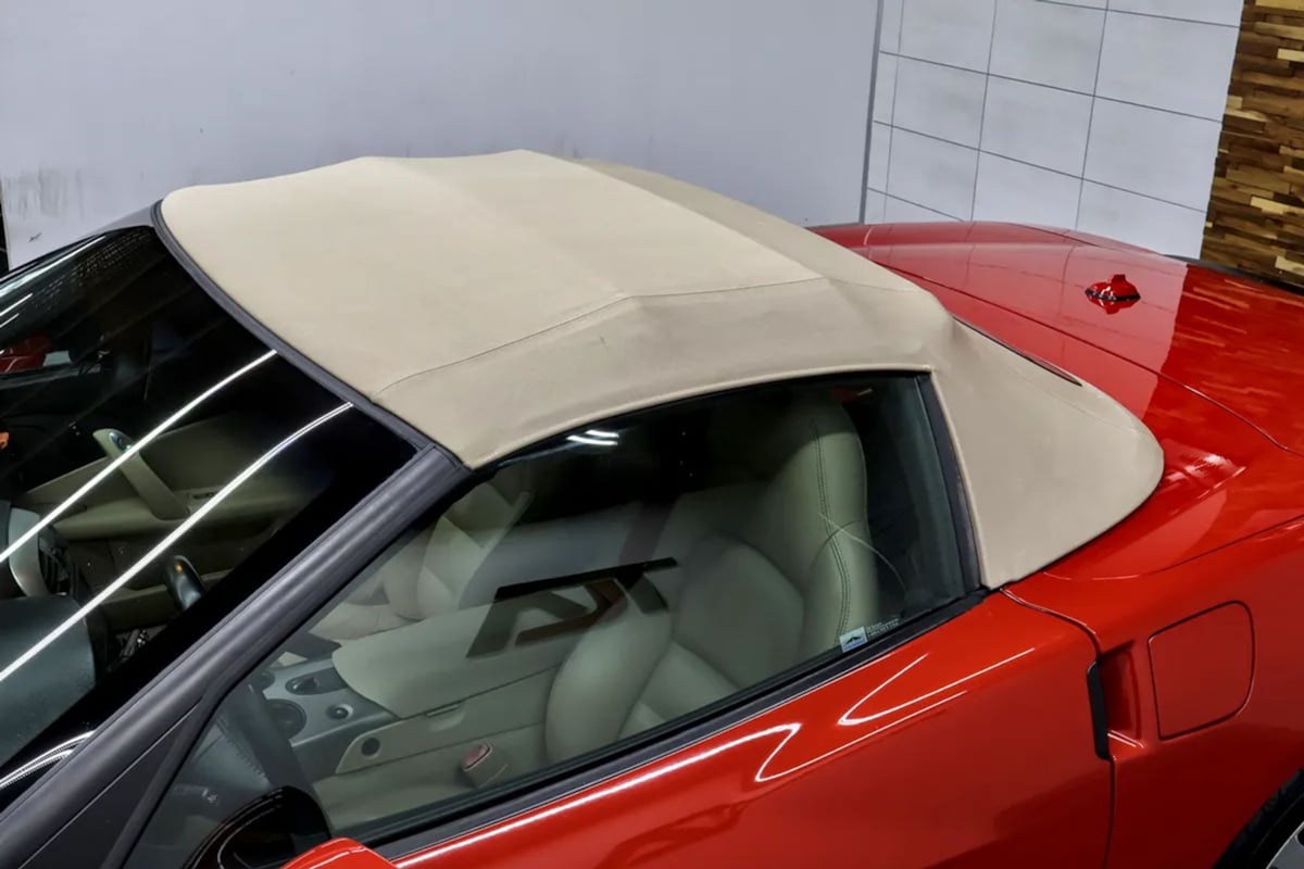 Chevrolet Corvette photo 33