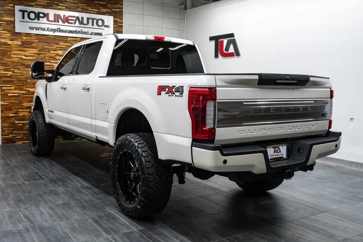 Ford F-250 photo 9