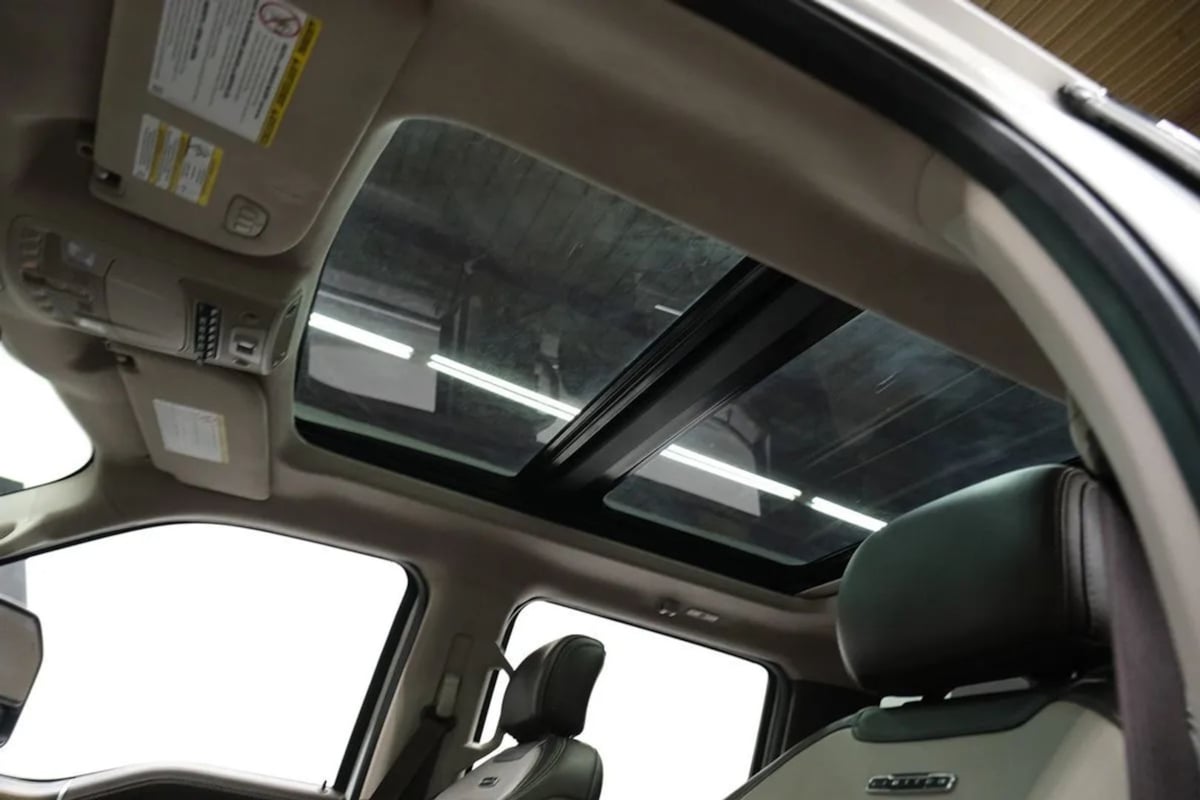 Ford F-250 photo 24