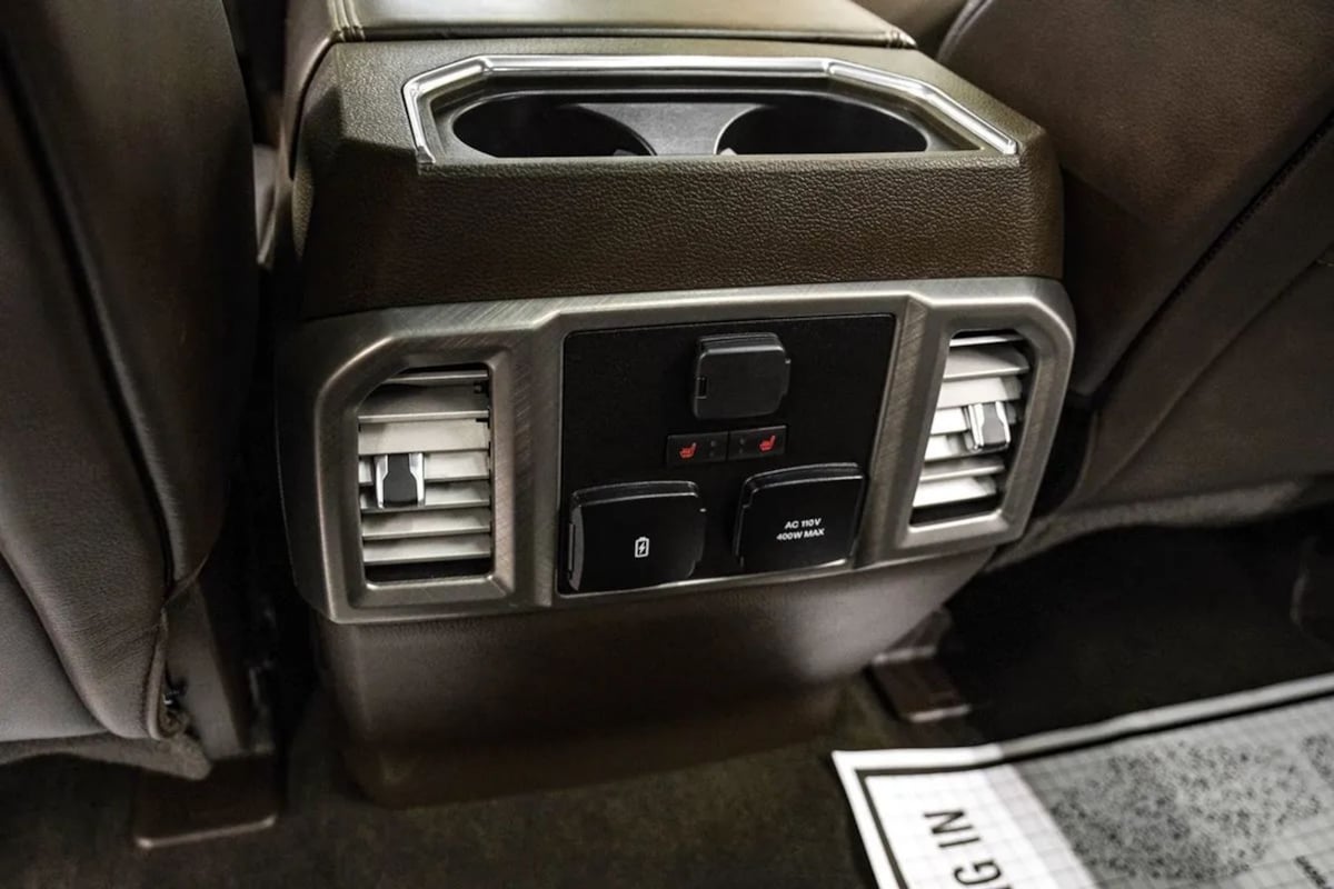 Ford F-250 photo 37