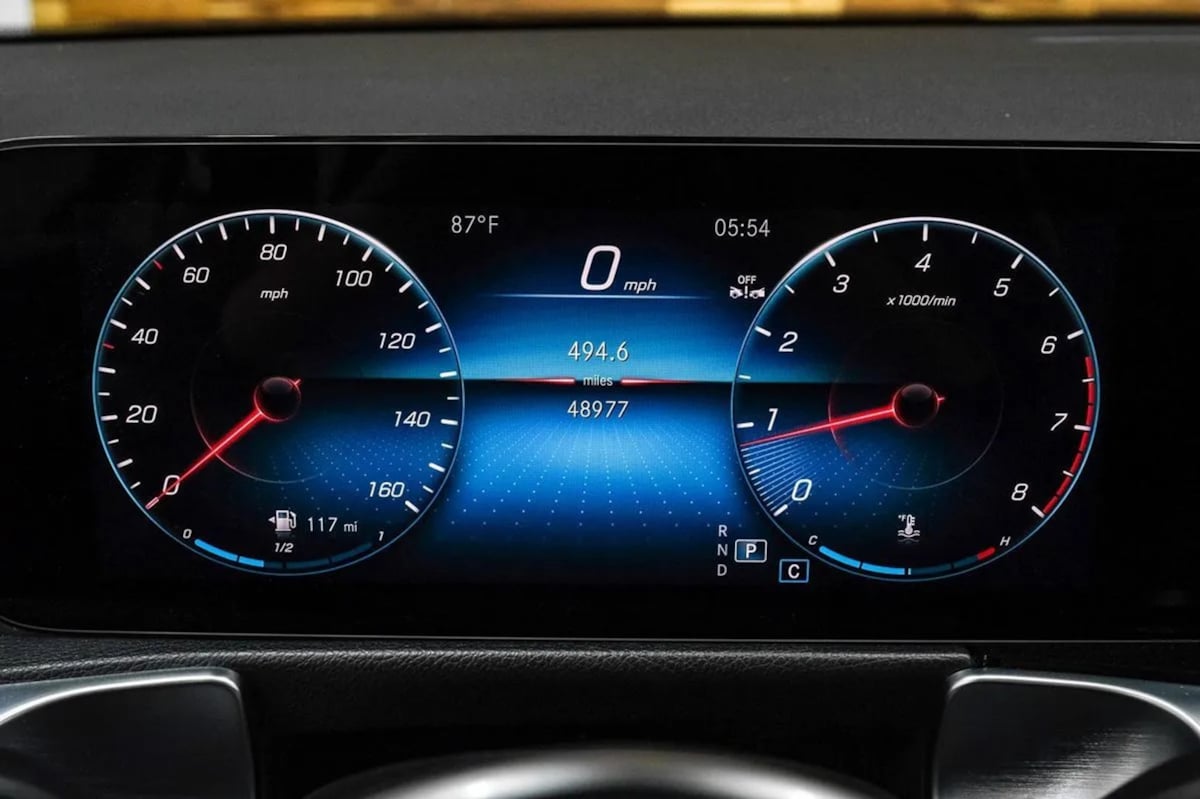 Mercedes-Benz GLB 250 photo 19