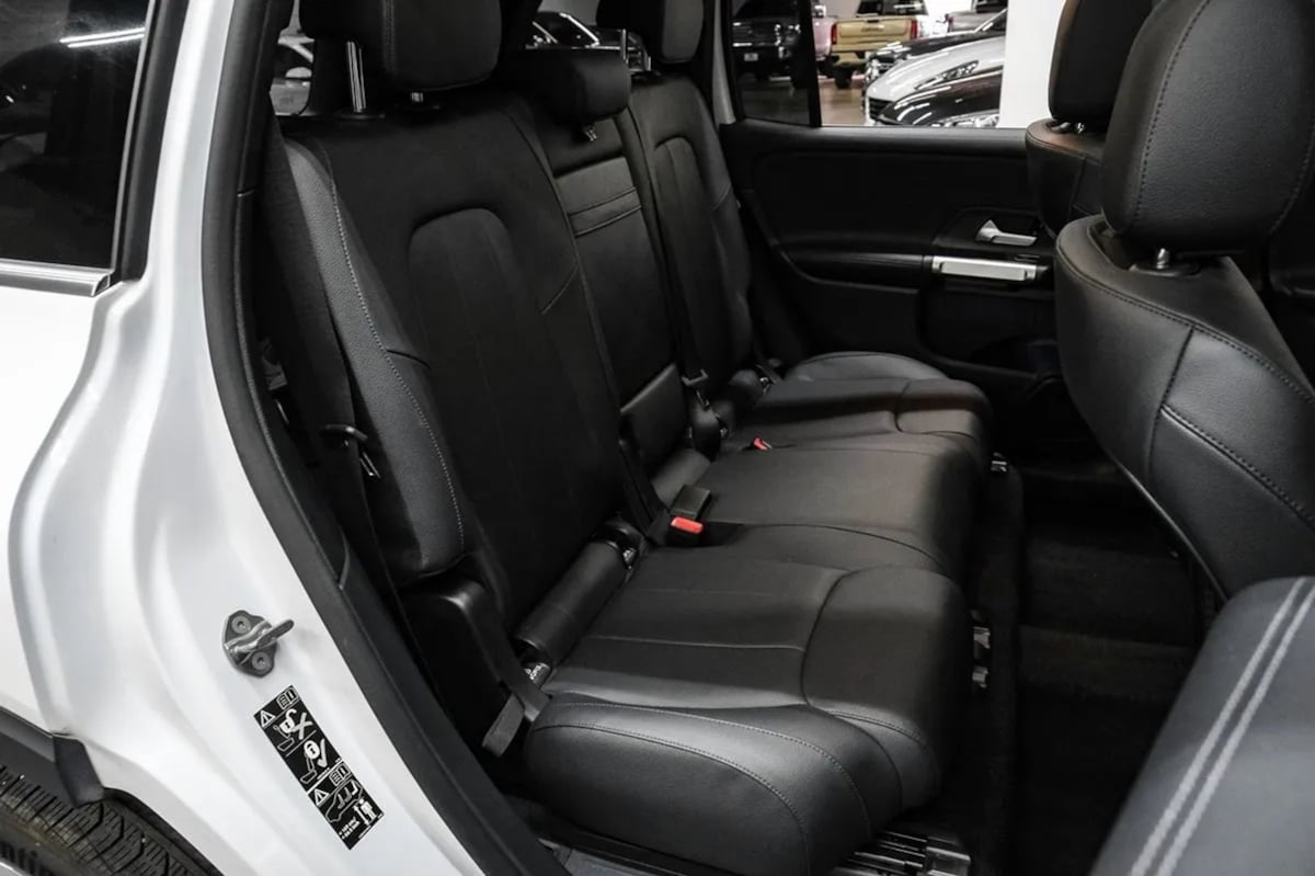 Mercedes-Benz GLB 250 photo 31