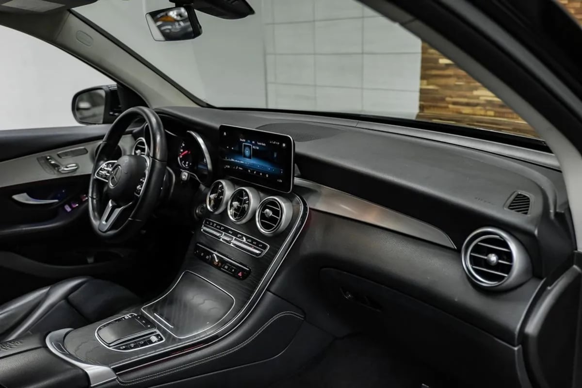 Mercedes-Benz GLC photo 10