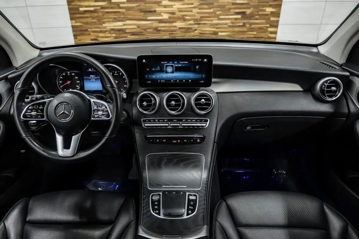 Mercedes-Benz GLC photo 12