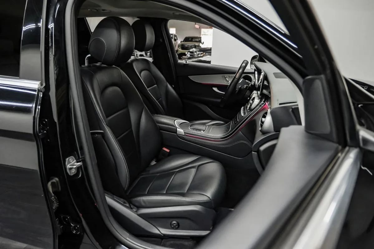 Mercedes-Benz GLC photo 29