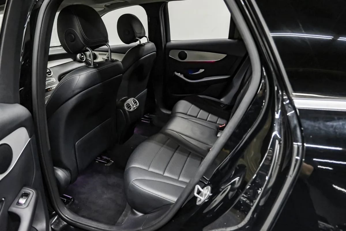 Mercedes-Benz GLC photo 32