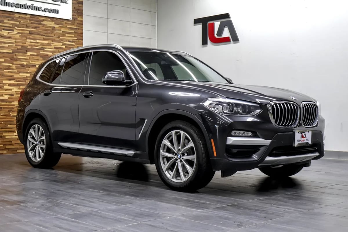 BMW X3 photo 2