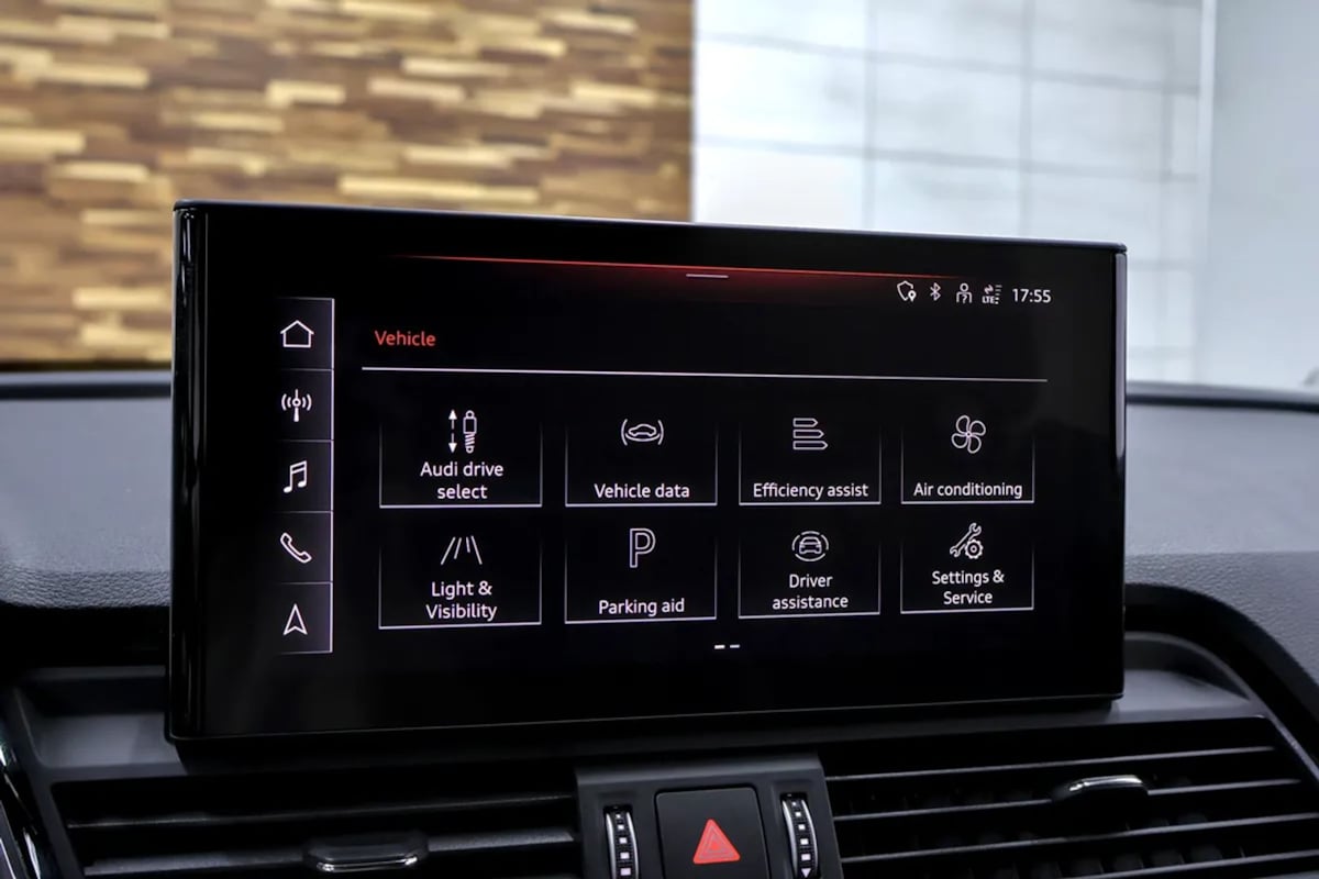 Audi SQ5 photo 22