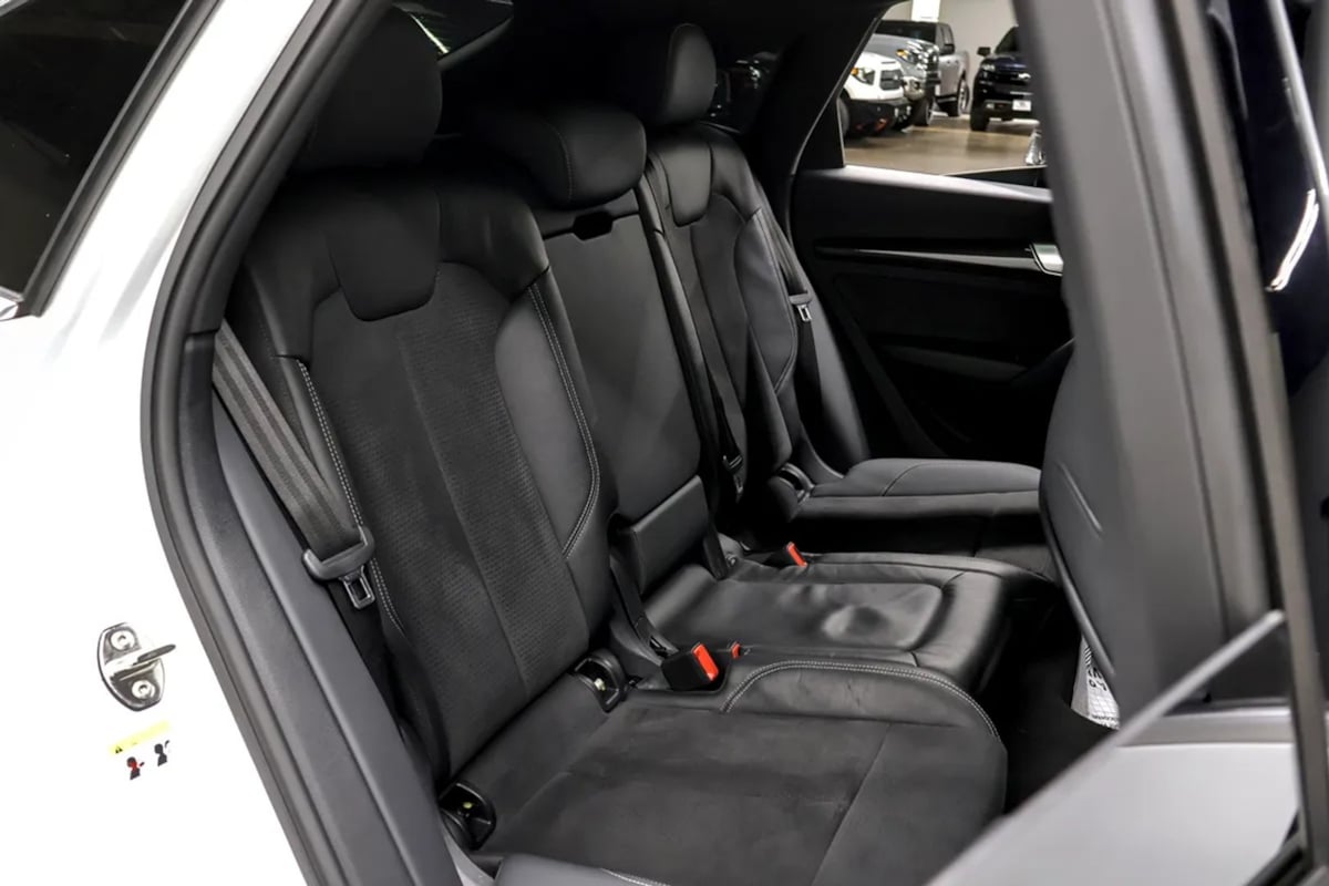 Audi SQ5 photo 29