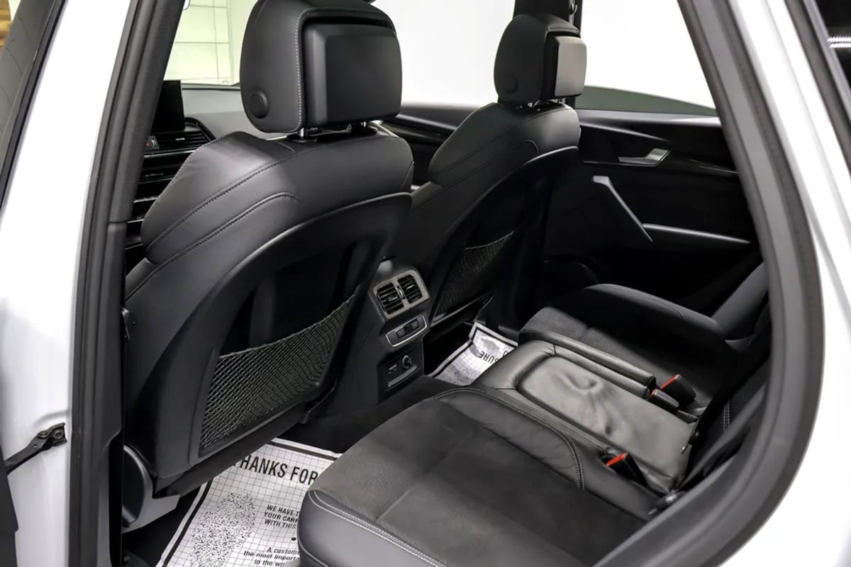 Audi SQ5 photo 32