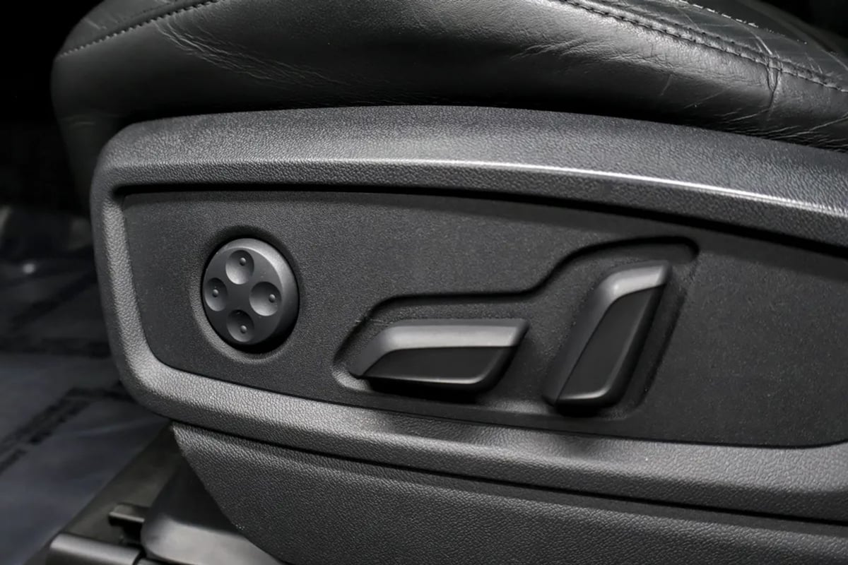 Audi SQ5 photo 33