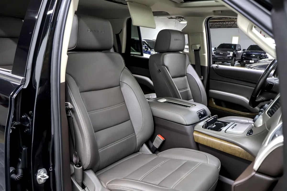 GMC Yukon photo 30