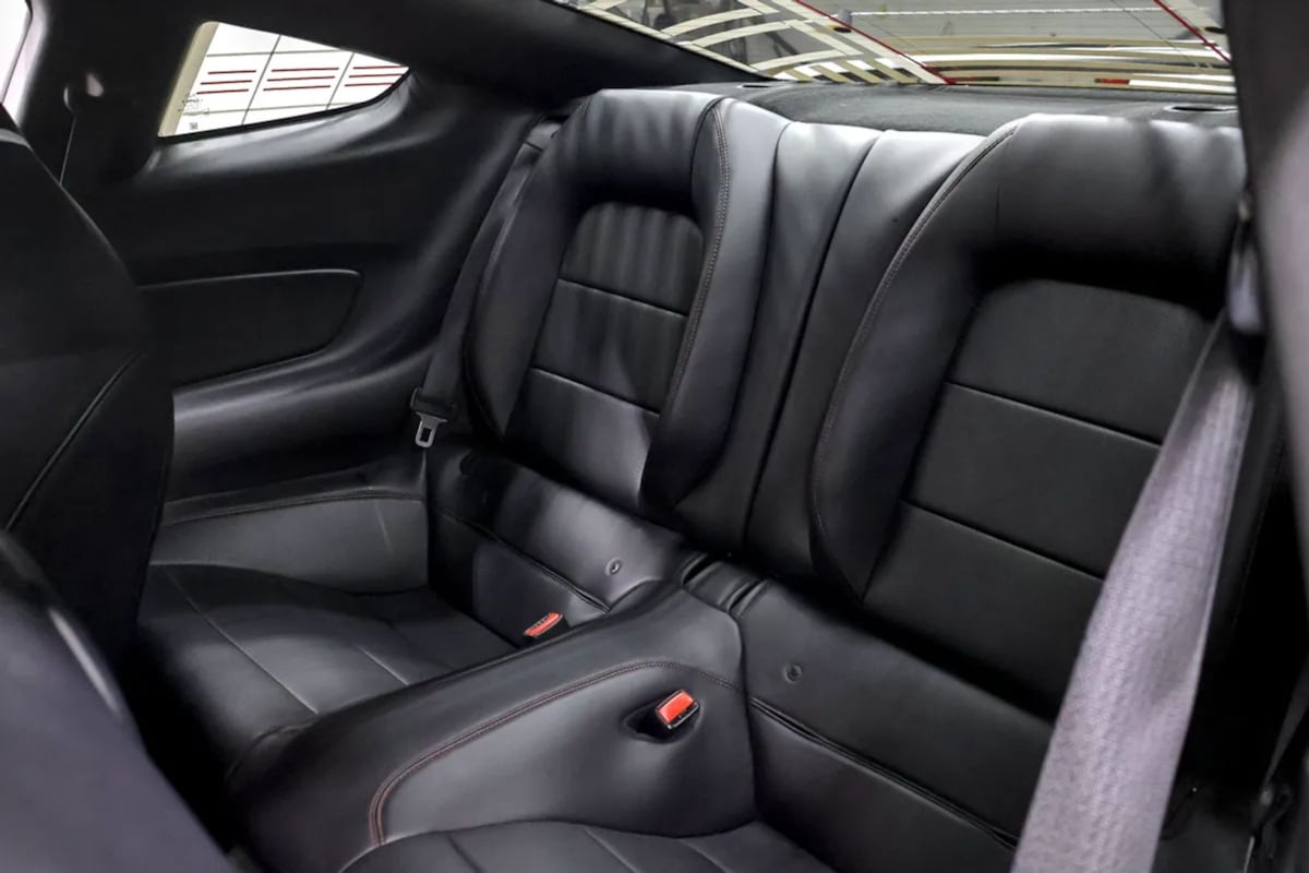 Ford Mustang photo 31
