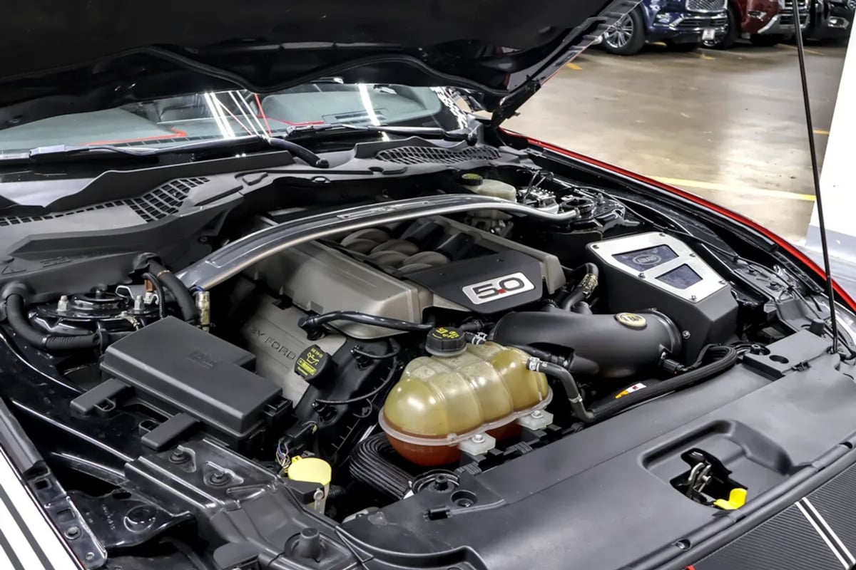 Ford Mustang photo 40