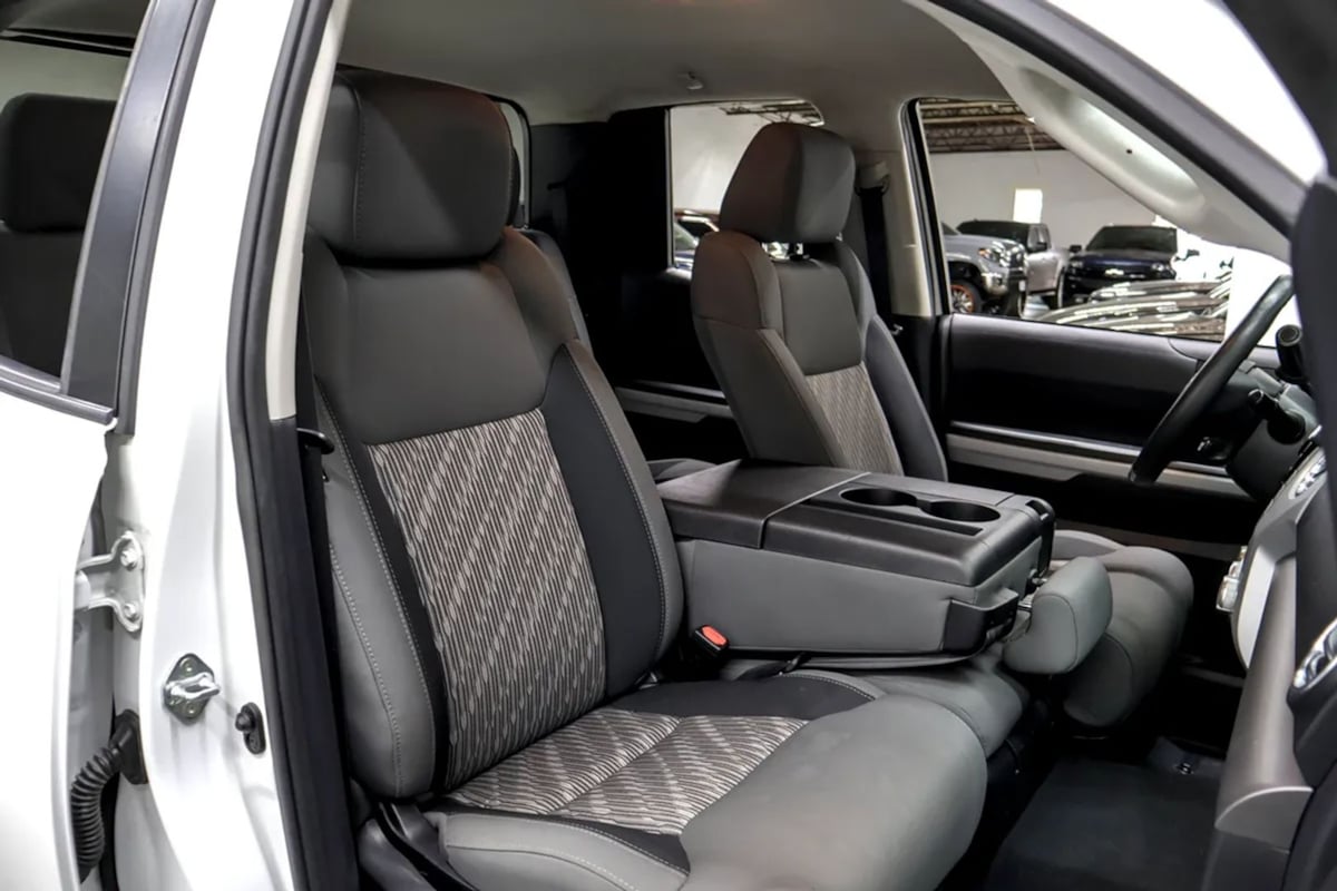 Toyota Tundra photo 26