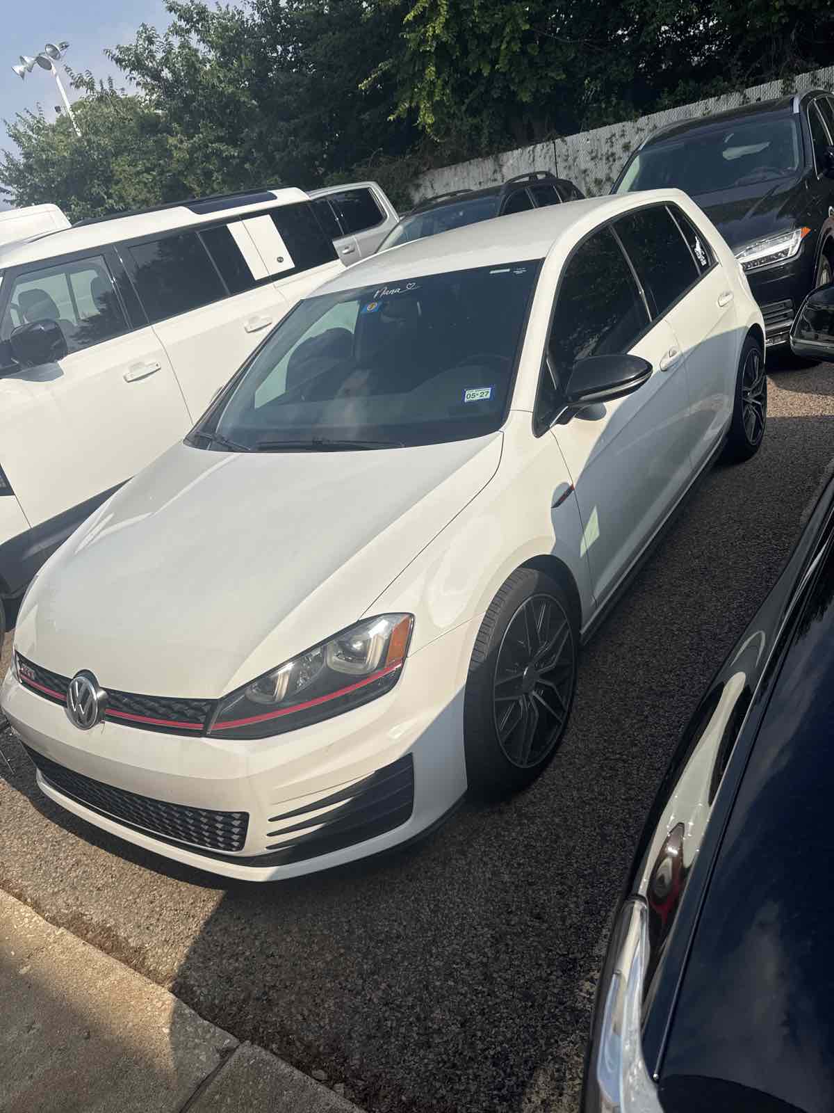 2017 Volkswagen Golf GTI 2.0T Sport 4-door's photo